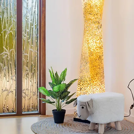 בקתה Modern Chalet In With Private Garden חרדרן
